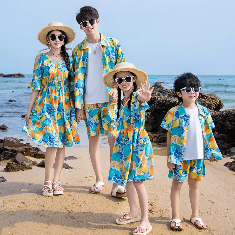 Vacation Area Couple Look Pare - Summer Clothing Looks 리뷰 및 가격
