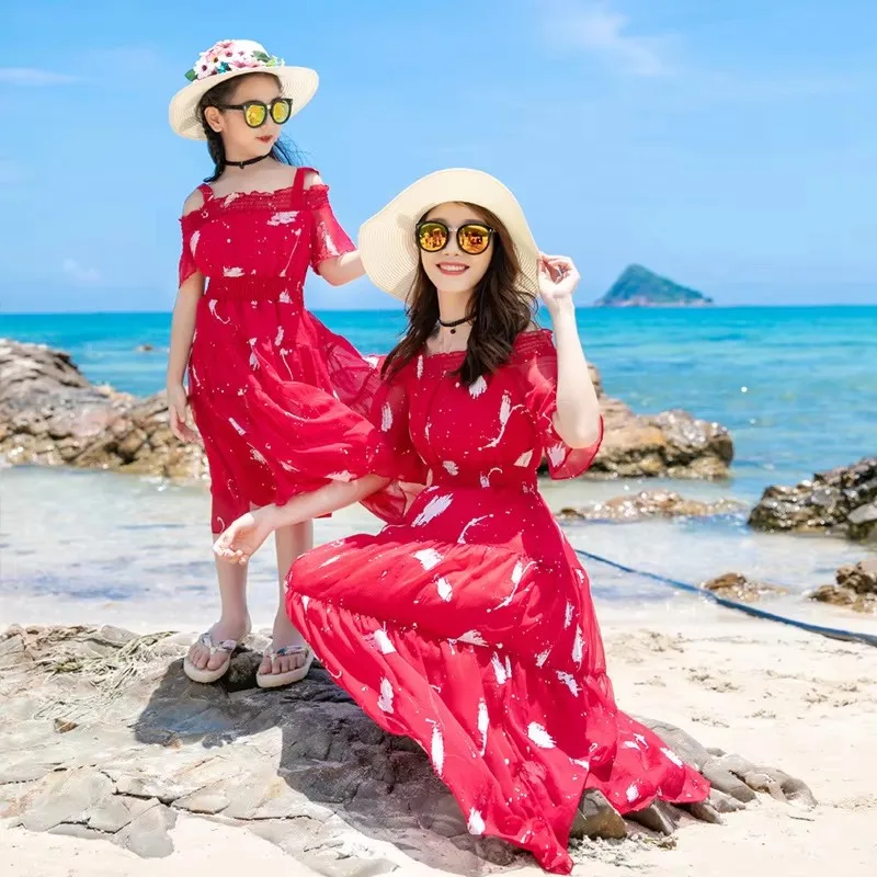 Holiday Vacation Look Family M - Summer Clothing Looks 리뷰 및 가격
